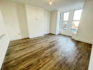 Lounge- click for photo gallery